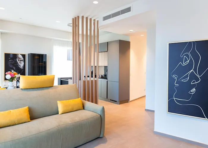 Mercury Tower Superb 1Br With Rooftop Pool By Arcobnb