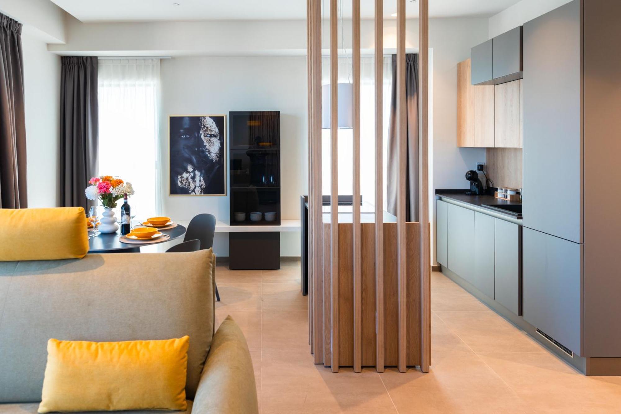 Apartment Mercury Tower Superb 1br With Rooftop Pool By Arcobnb