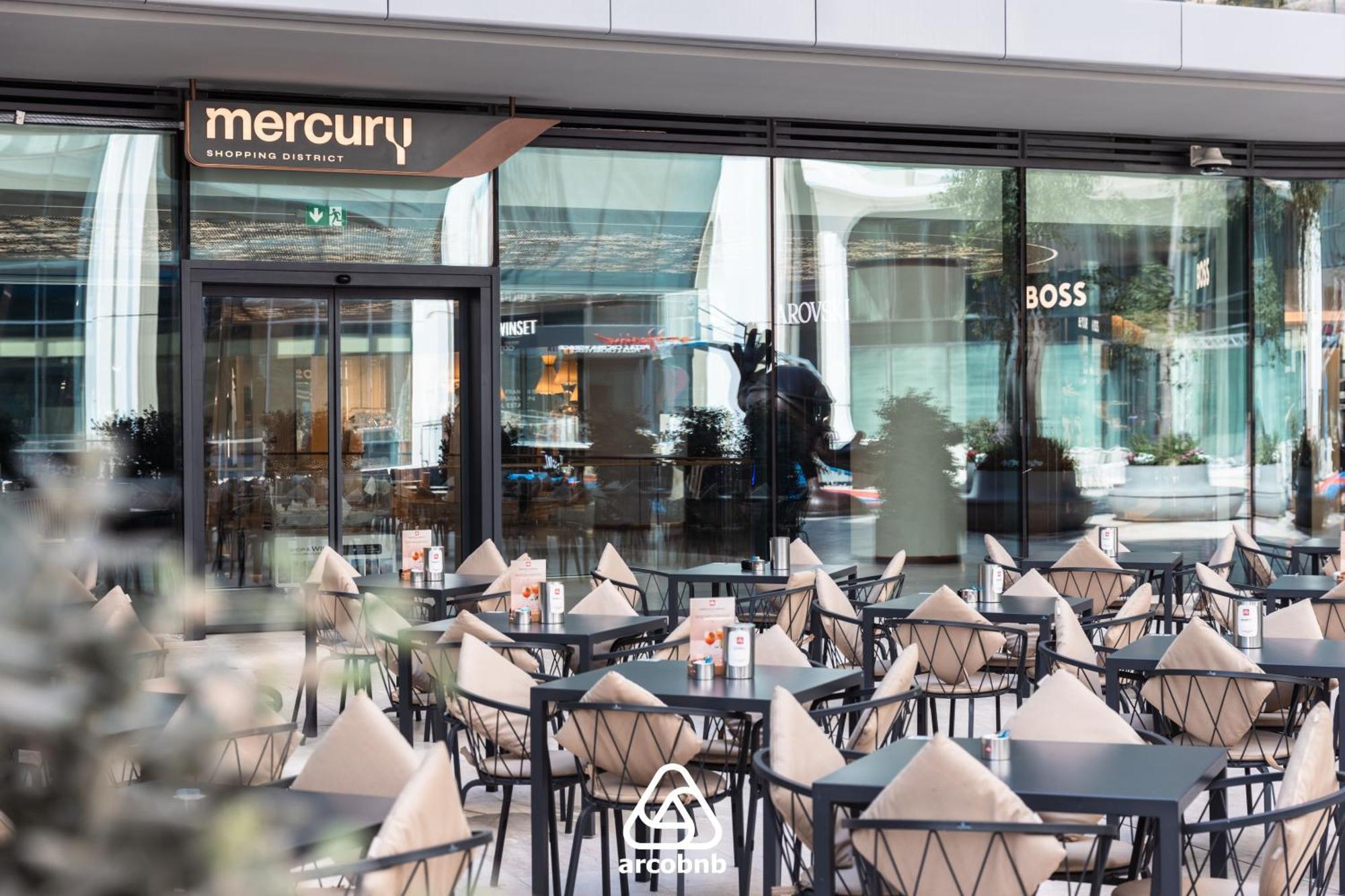 Apartment Mercury Tower Superb 1br With Rooftop Pool By Arcobnb